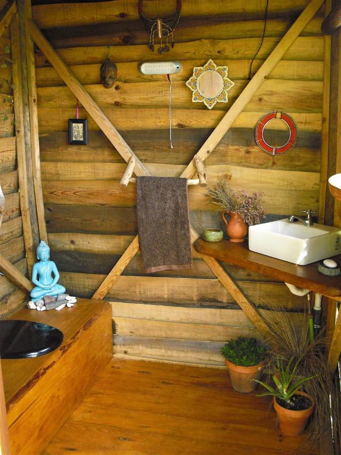 Green Man Yurt Penela Exterior foto